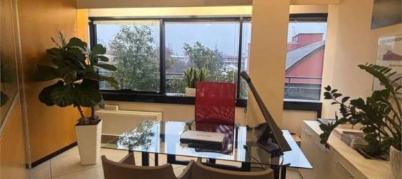 5 rooms Office in Crema, Italy No. 105054 6