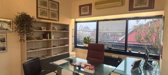 5 rooms Office in Crema, Italy No. 105054 9