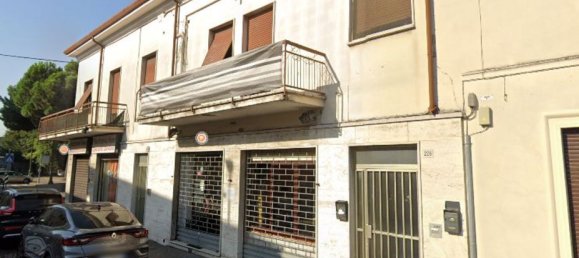 3 rooms Apartment in Verona, Italy No. 217949 6