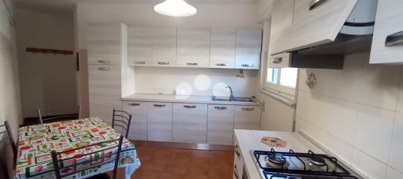 4 rooms Apartment in Chiavari, Italy No. 40994 12
