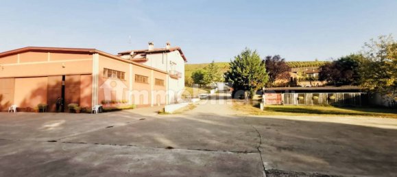 4 bedrooms House in San Damiano al Colle, Italy No. 88904 20