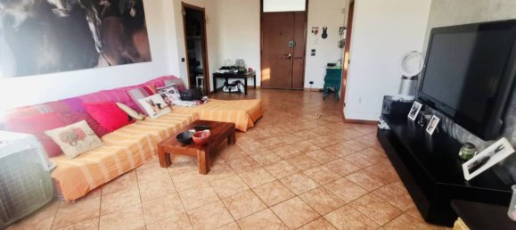 4 bedrooms House in San Damiano al Colle, Italy No. 88904 12