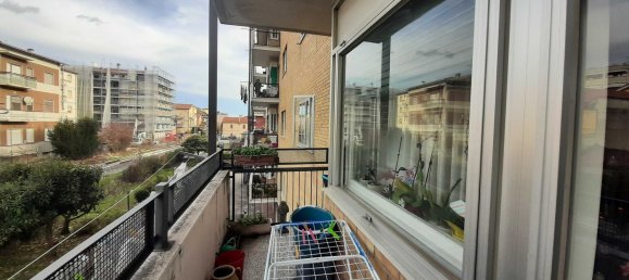 5 rooms Apartment in Mosciano Sant'Angelo, Italy No. 95416 5