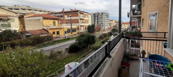 5 rooms Apartment in Mosciano Sant'Angelo, Italy No. 95416 4