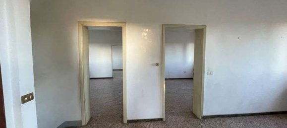 6 rooms House in Lamporecchio, Italy No. 174897 20