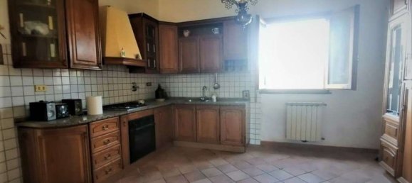 6 rooms House in Lamporecchio, Italy No. 174897 8