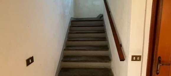 6 rooms House in Lamporecchio, Italy No. 174897 16