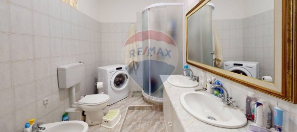 6غرفة شقة في Genoa, Italy رقم 275317 39