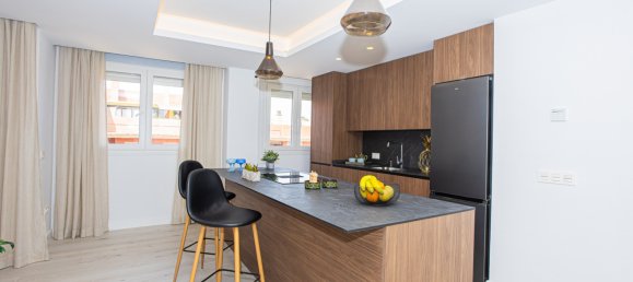 3 bedrooms Penthouse in Marbella, Spain No. 248617 7