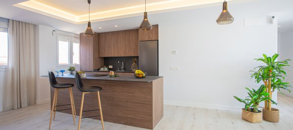 3 bedrooms Penthouse in Marbella, Spain No. 248617 22