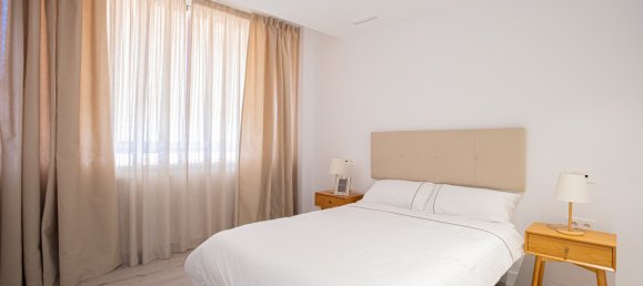 3 bedrooms Penthouse in Marbella, Spain No. 248617 3