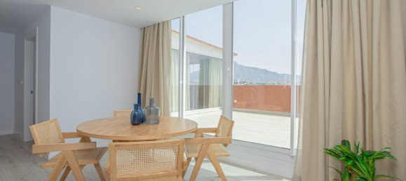 3 bedrooms Penthouse in Marbella, Spain No. 248617 11