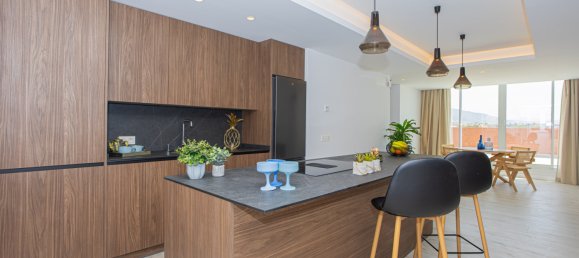 3 bedrooms Penthouse in Marbella, Spain No. 248617 15