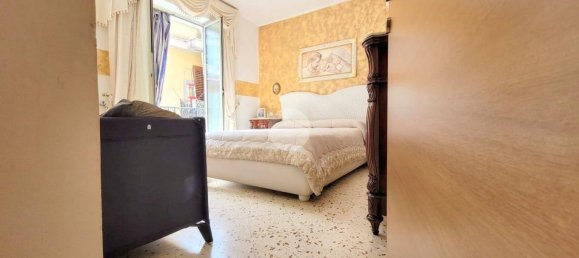 2 chambres Appartement à Palermo, Italy No. 73574 4