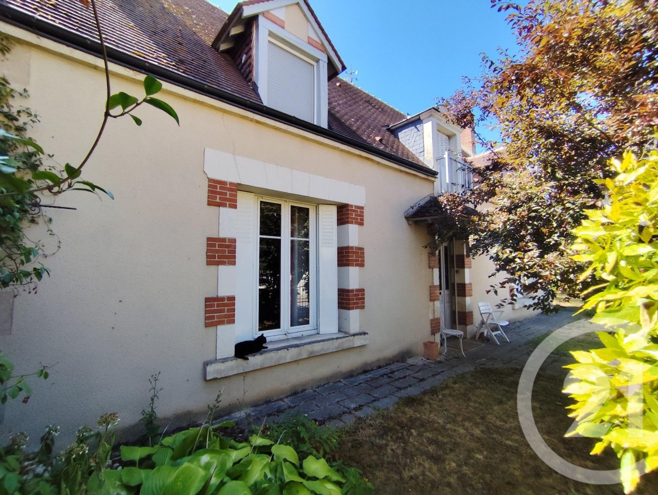 Casa T5 em La Chatre, France N.º 279477