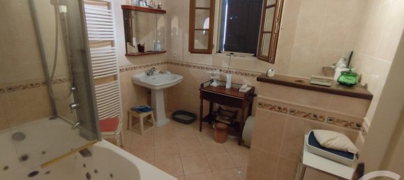 Casa T5 em La Chatre, France N.º 279477 8