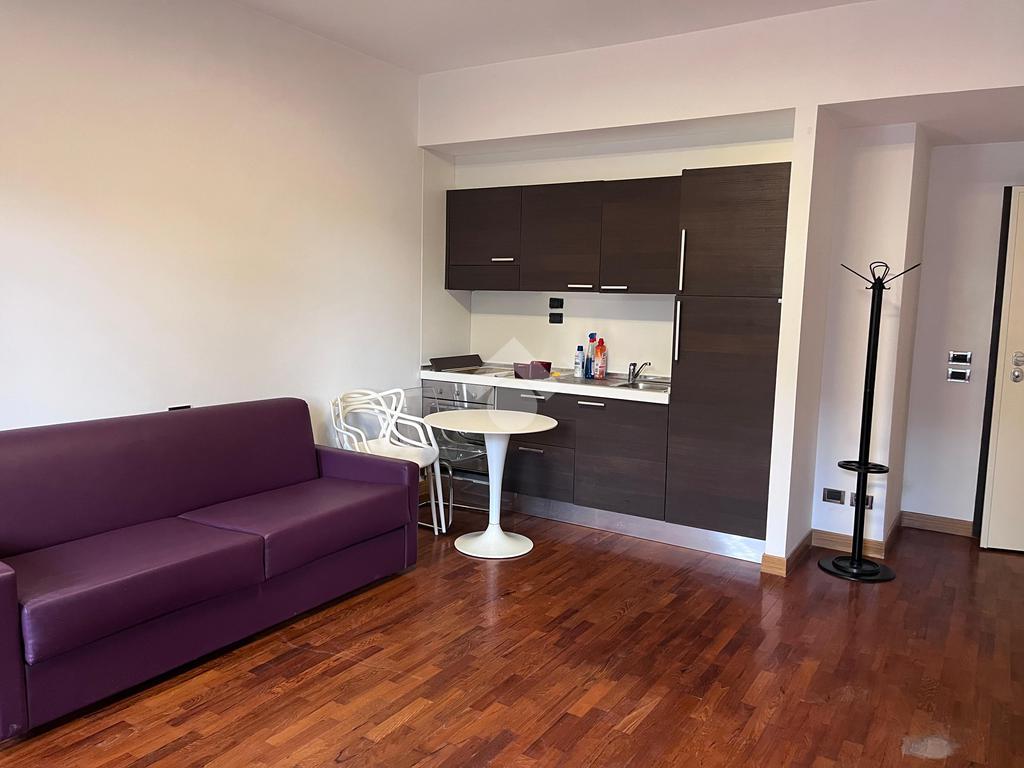 Apartamento de 1 dormitorio en Rome, Italy No. 385986