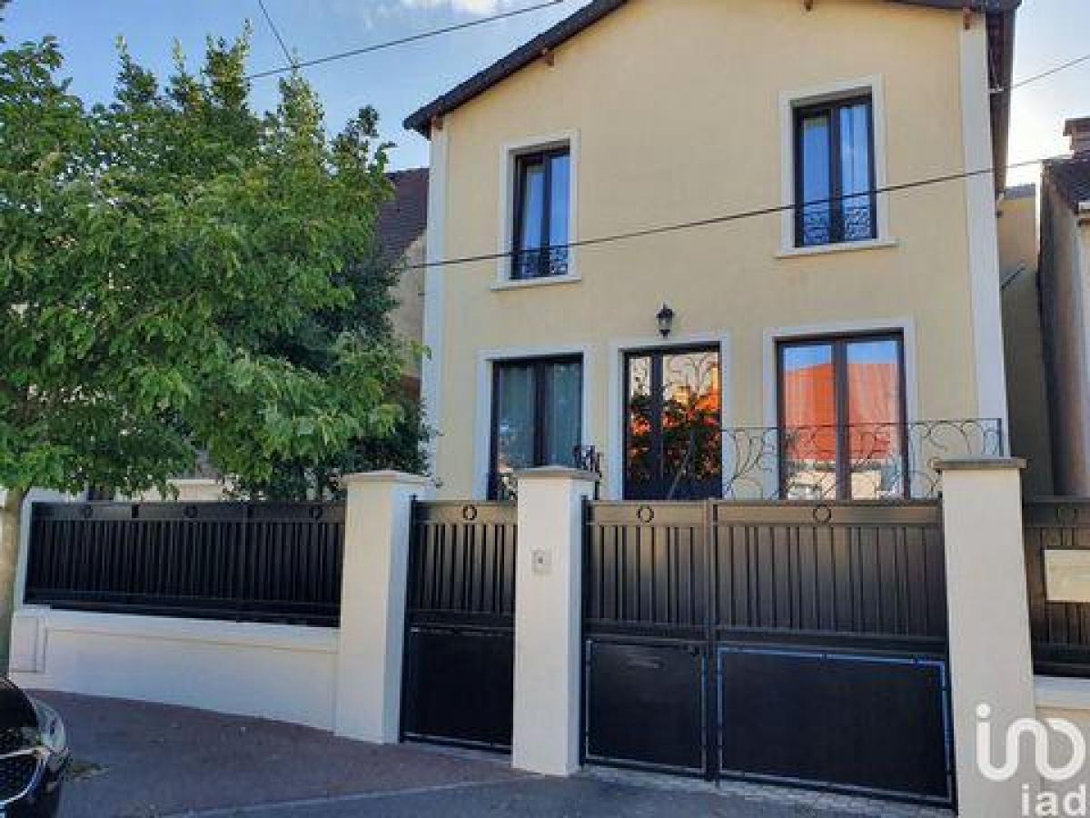 Casa T4 em Chelles, France N.º 28106