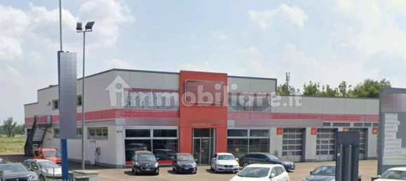 2-Zimmer Lagerhaus in Modena, Italy, Nr. 221069 2