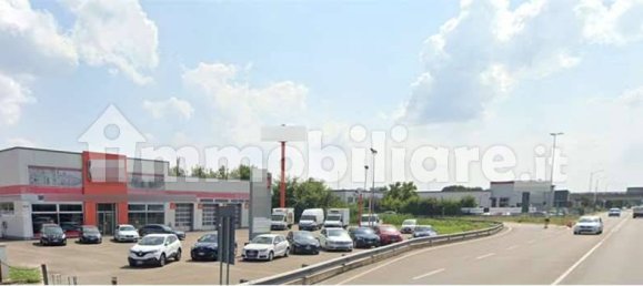 2-Zimmer Lagerhaus in Modena, Italy, Nr. 221069 3