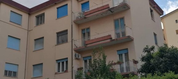 4-Zimmer Wohnung in Lamezia Terme, Italy, Nr. 37039 3