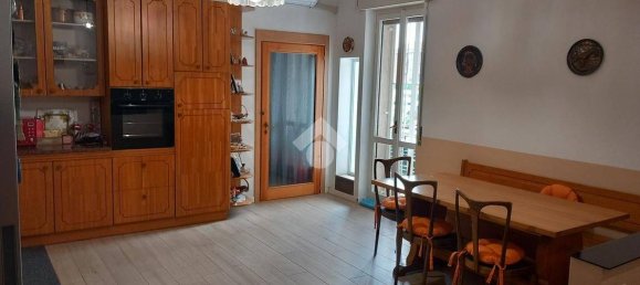 2 bedrooms House in Rozzano, Italy No. 24820 24