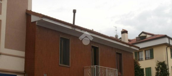 2 bedrooms House in Rozzano, Italy No. 24820 6