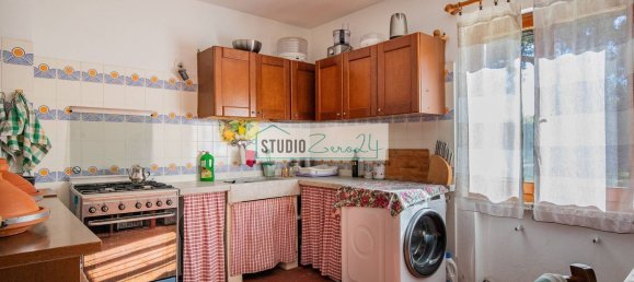 10 rooms Villa in Pietrasanta, Italy No. 195609 30