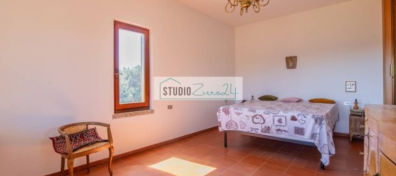 10 rooms Villa in Pietrasanta, Italy No. 195609 19