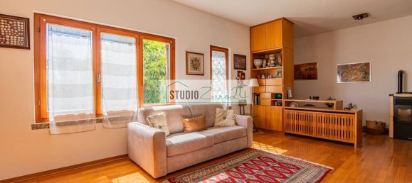 10 rooms Villa in Pietrasanta, Italy No. 195609 3