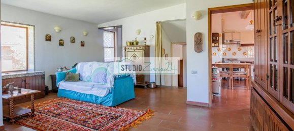 10 rooms Villa in Pietrasanta, Italy No. 195609 11