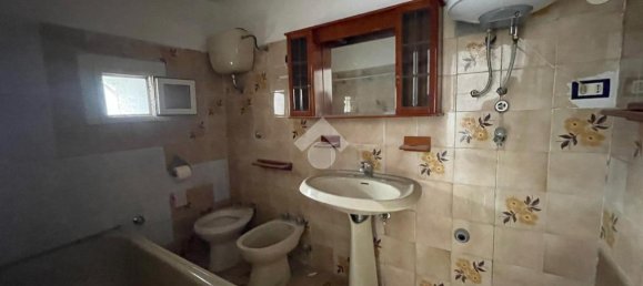 Studio in Marano di Napoli, Italy No. 15087 10