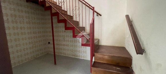 Studio in Marano di Napoli, Italy No. 15087 4