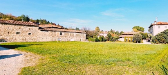 Grundstück in Udine, Italy 1300m², Nr. 179496 12