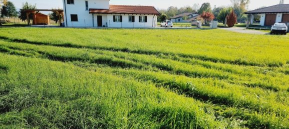 Grundstück in Udine, Italy 1300m², Nr. 179496 9