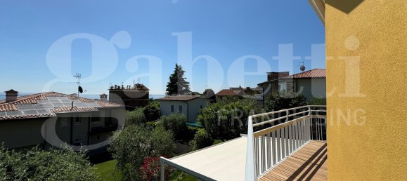 4 bedrooms Penthouse in Padenghe sul Garda, Italy No. 325852 4