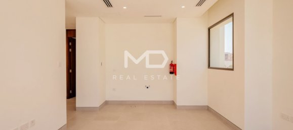 Villa T4 em Abu Dhabi, UAE N.º 47610 42