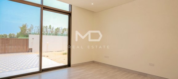 Villa T4 em Abu Dhabi, UAE N.º 47610 43