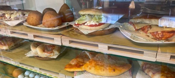 Коммерческая недвижимость с 2 комнатами в Вимодроне, Италия № 77568 17