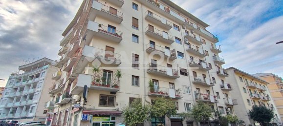  عقار تجاري في Cosenza, Italy 35متر مربع رقم 274777 3