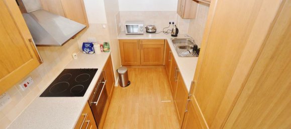 1 Schlafzimmer Wohnung in London, United Kingdom, Nr. 12468 7