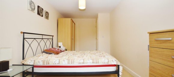 1 Schlafzimmer Wohnung in London, United Kingdom, Nr. 12468 9
