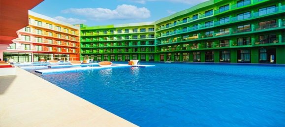 Studio in The World Islands, UAE No. 11675 13