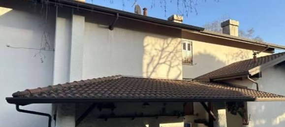 6 Schlafzimmer Villa in Erba, Italy, Nr. 2848 3