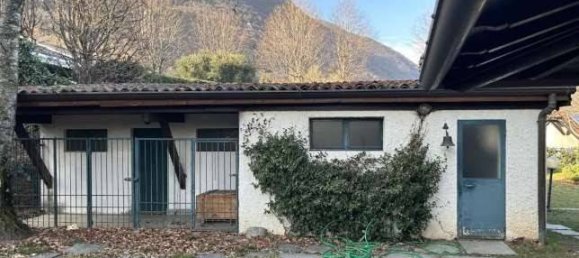 6 Schlafzimmer Villa in Erba, Italy, Nr. 2848 4