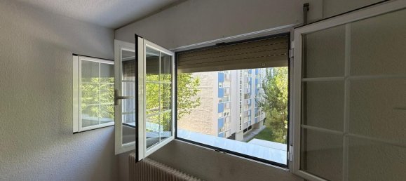 Квартира с 3 спальнями в Мадрид, Испания № 137374 7