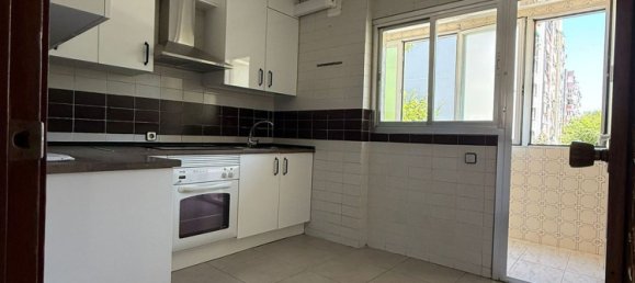 Квартира с 3 спальнями в Мадрид, Испания № 137374 47