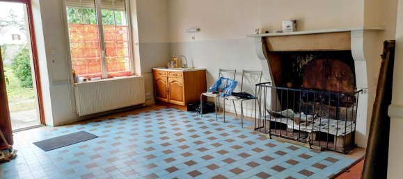 Casa de 2 dormitorios en Mezieres-lez-Clery, France No. 246483 6