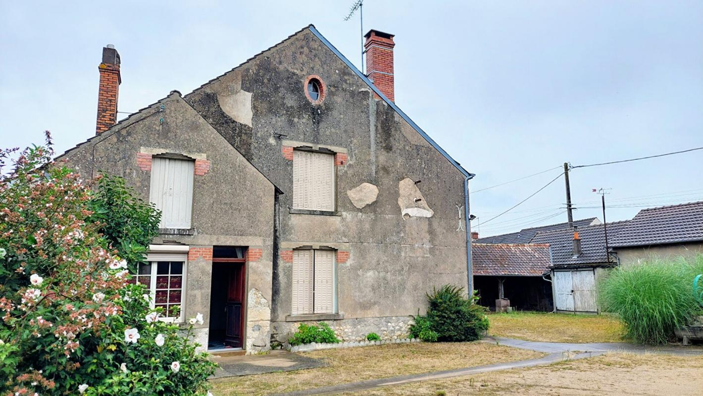 Casa de 2 dormitorios en Mezieres-lez-Clery, France No. 246483