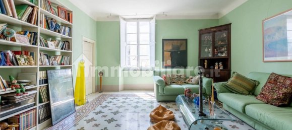 4 غرف نوم شقة في Lucca, Italy رقم 307407 2